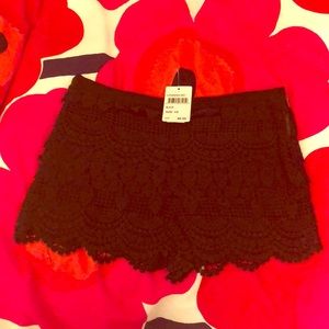 Lacey black shorts